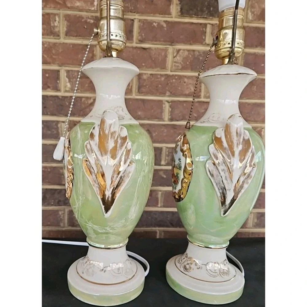 Set Of Vintage Martha and George Washington Table‎ Lamp Bases, Gilded Colonial